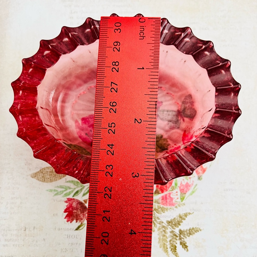Fenton Pink Thumbprint Ashtray - Picture 6 of 6